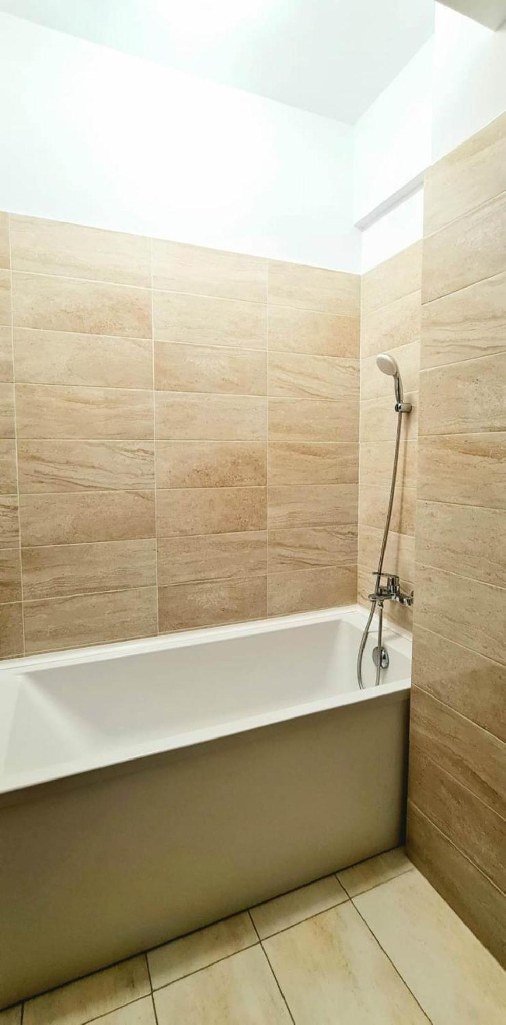 Cityscape Apartment Near Palas Mall Iasi Eksteriør bilde